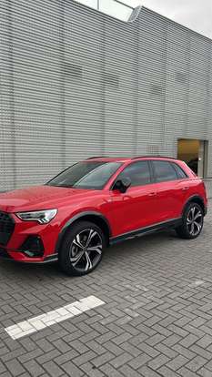 AUDI-Q3-2023