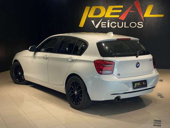 BMW-118i-1.6 SPORT GP 16V TURBO GASOLINA 4P AUTOMÁTICO BMW-118i-2012