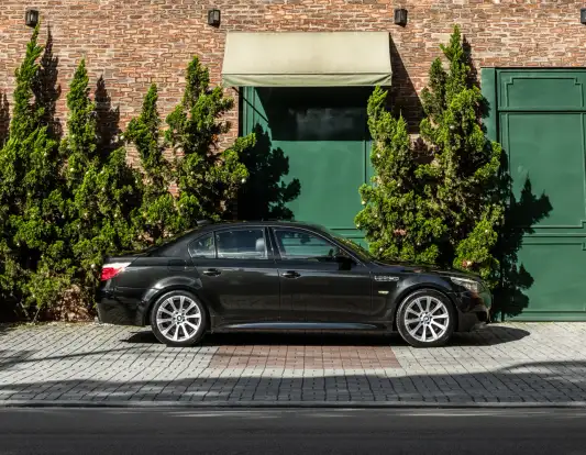 BMW-M5-2007
