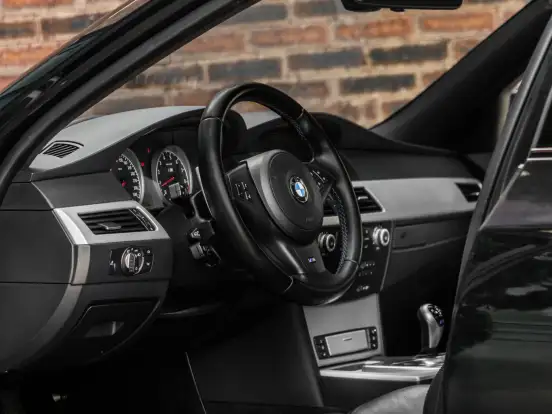 BMW-M5-5.0 V10 40V GASOLINA 4P AUTOMATIZADO BMW-M5-2007
