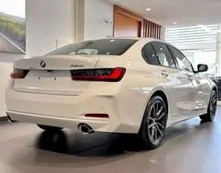 BMW 320i 2.0 16V TURBO FLEX SPORT GP AUTOMÁTICO BMW 320i 2.0 16V TURBO FLEX SPORT GP AUTOMÁTICO