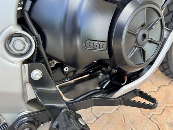 BMW-G 650 GS-2011