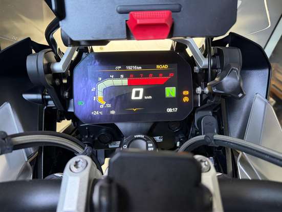 BMW-R 1250 GS ADVENTURE TRIPLE BLACK BMW-R 1250 GS ADVENTURE TRIPLE BLACK-2023