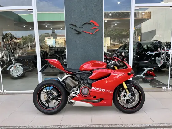 DUCATI SUPERBIKE 1199 PANIGALE S DUCATI SUPERBIKE 1199 PANIGALE S