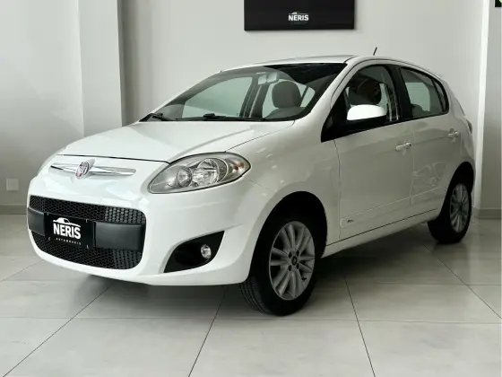 FIAT PALIO 1.6 MPI ESSENCE 16V FLEX 4P AUTOMATIZADO