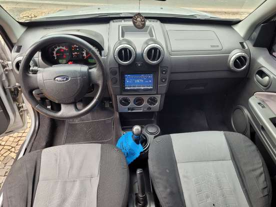 FORD-ECOSPORT-2010