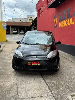 FORD FIESTA 1.6 ROCAM HATCH 8V FLEX 4P MANUAL
