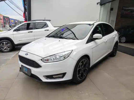 FORD FOCUS 2.0 SE 16V FLEX 4P POWERSHIFT