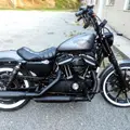 HARLEY-DAVIDSON SPORTSTER IRON 883 HARLEY-DAVIDSON SPORTSTER IRON 883