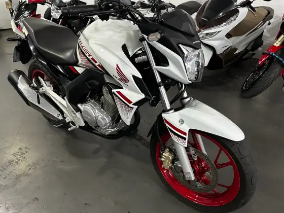 HONDA CB TWISTER HONDA CB TWISTER