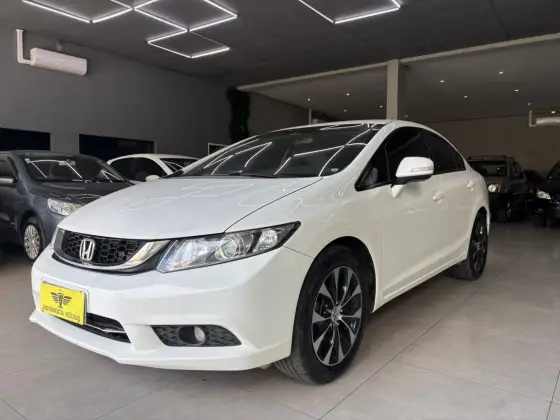HONDA CIVIC 2.0 LXR 16V FLEX 4P AUTOMÁTICO HONDA CIVIC 2.0 LXR 16V FLEX 4P AUTOMÁTICO