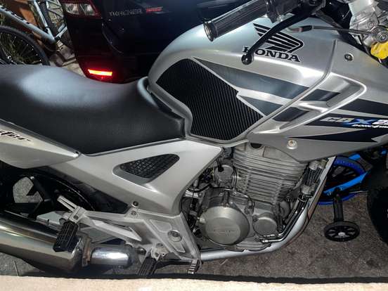 HONDA-CBX 250 TWISTER HONDA-CBX 250 TWISTER-2006