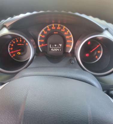 HONDA-FIT-2009