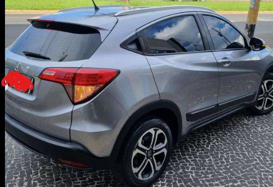 HONDA-HR-V-2015