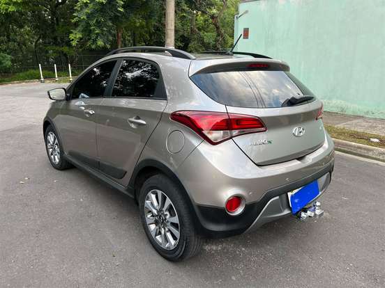 HYUNDAI-HB20X-1.6 16V STYLE FLEX 4P AUTOMÁTICO HYUNDAI-HB20X-2016