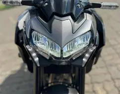 KAWASAKI Z900 KAWASAKI Z900