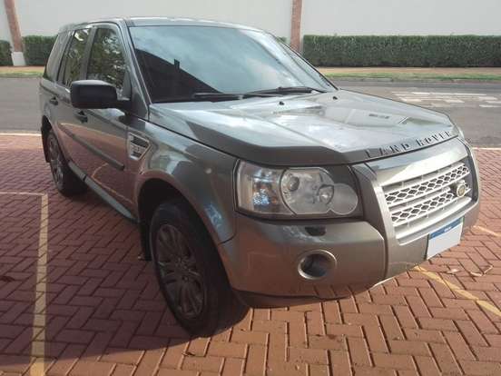 LAND ROVER-FREELANDER-3.2 SE 6 CILINDROS 24V GASOLINA 4P AUTOMÁTICO LAND ROVER-FREELANDER-2010