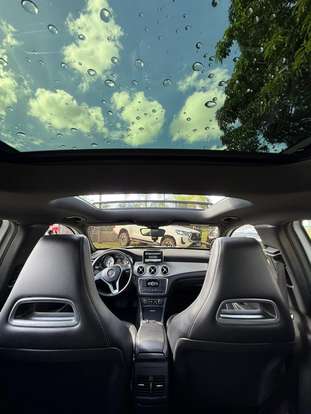 MERCEDES-BENZ-GLA 200-2014