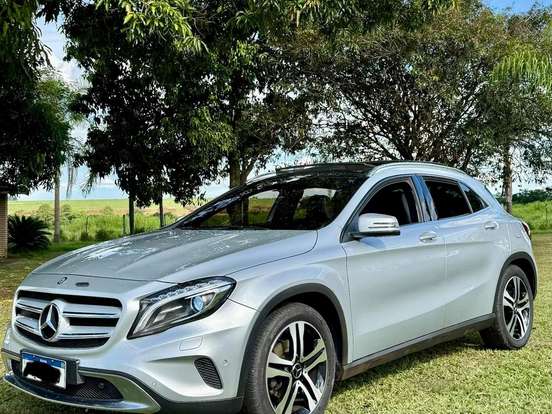 MERCEDES-BENZ-GLA 200-1.6 CGI VISION BLACK EDITION 16V TURBO GASOLINA 4P AUTOMÁTICO MERCEDES-BENZ-GLA 200-2014