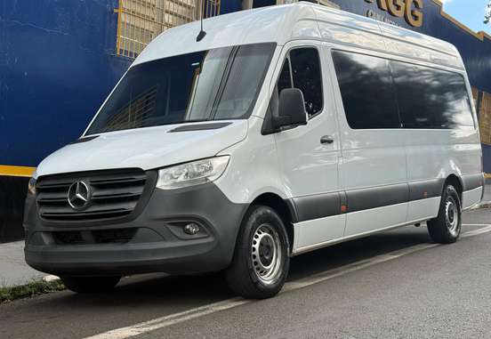 MERCEDES-BENZ-SPRINTER-2020