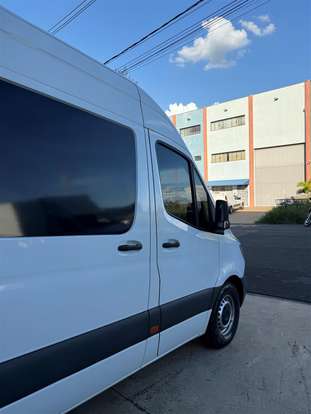 MERCEDES-BENZ-SPRINTER-2020