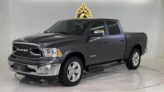 RAM CLASSIC 5.7 V8 GASOLINA LARAMIE CD 4X4 AUTOMÁTICO RAM CLASSIC 5.7 V8 GASOLINA LARAMIE CD 4X4 AUTOMÁTICO