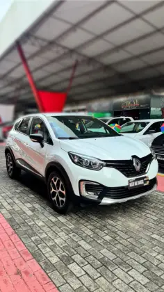 RENAULT CAPTUR 2.0 16V HI-FLEX INTENSE AUTOMÁTICO