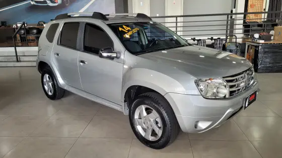 RENAULT DUSTER 1.6 DYNAMIQUE 4X2 16V FLEX 4P MANUAL