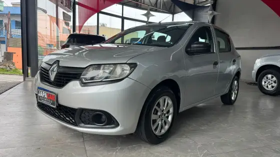 RENAULT SANDERO 1.0 AUTHENTIQUE 16V FLEX 4P MANUAL