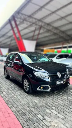 RENAULT SANDERO 1.0 EXPRESSION 16V FLEX 4P MANUAL RENAULT SANDERO 1.0 EXPRESSION 16V FLEX 4P MANUAL