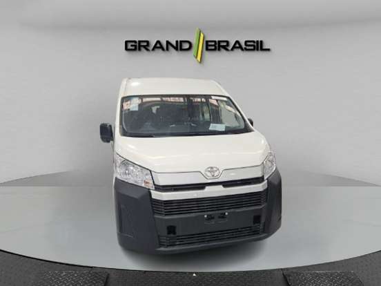 TOYOTA-HIACE-2026
