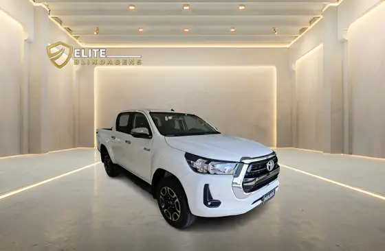 TOYOTA HILUX 2.8 D-4D TURBO DIESEL CD SRV 4X4 AUTOMÁTICO