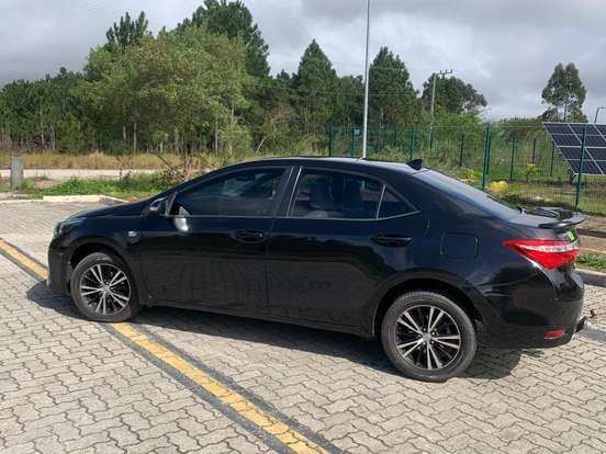 TOYOTA-COROLLA-2014