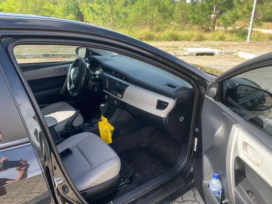 TOYOTA-COROLLA-2014