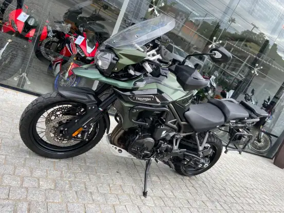TRIUMPH-TIGER 1200 XCX-2019