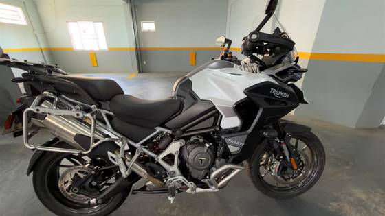 TRIUMPH TIGER 1200 GT EXPLORER 