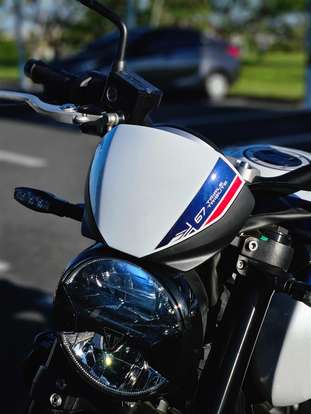 TRIUMPH-TRIDENT 660 TRIPLE TRIBUTE EDITION-2024