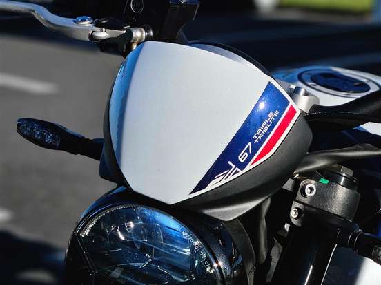 TRIUMPH-TRIDENT 660 TRIPLE TRIBUTE EDITION TRIUMPH-TRIDENT 660 TRIPLE TRIBUTE EDITION-2024