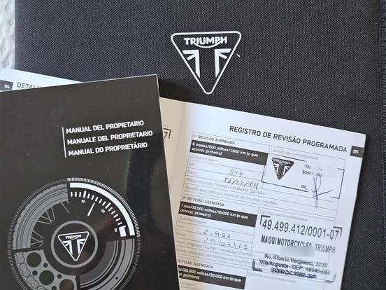 TRIUMPH-TRIDENT 660 TRIPLE TRIBUTE EDITION TRIUMPH-TRIDENT 660 TRIPLE TRIBUTE EDITION-2024
