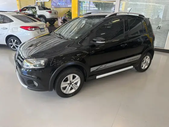 VOLKSWAGEN FOX 1.6 MI 8V FLEX 4P MANUAL VOLKSWAGEN FOX 1.6 MI 8V FLEX 4P MANUAL
