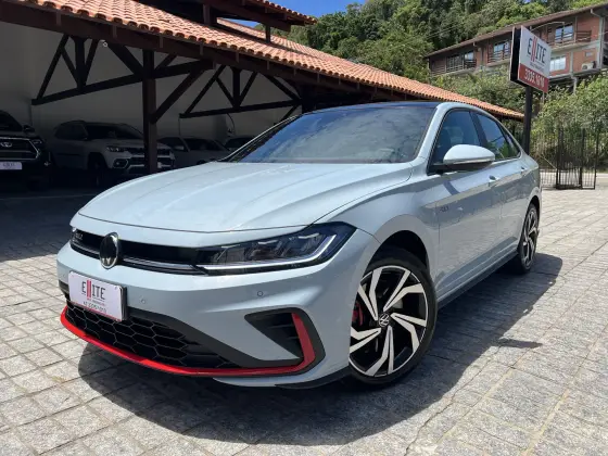 VOLKSWAGEN JETTA 2.0 350 TSI GASOLINA GLI DSG