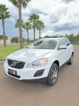 VOLVO XC60 2.0 T5 DYNAMIC FWD TURBO GASOLINA 4P AUTOMÁTICO