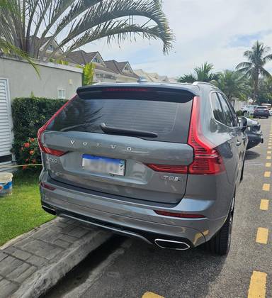 VOLVO XC60 2.0 T8 HYBRID R-DESIGN AWD GEARTRONIC
