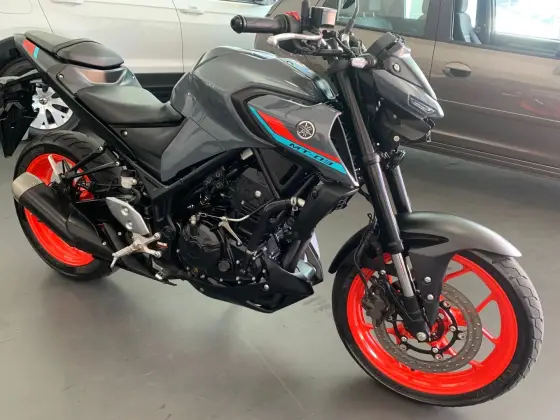 YAMAHA MT-03 ABS YAMAHA MT-03 ABS