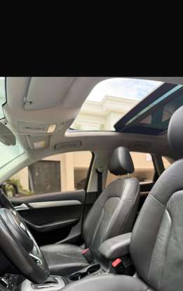 AUDI-Q3-2015