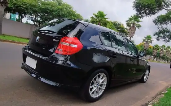 BMW-118i-2.0 UE71 16V GASOLINA 4P AUTOMÁTICO BMW-118i-2011