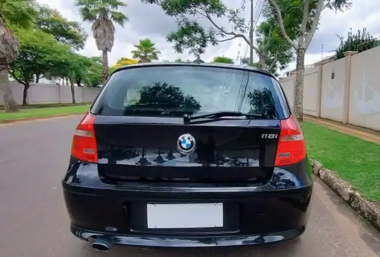 BMW-118i-2.0 UE71 16V GASOLINA 4P AUTOMÁTICO BMW-118i-2011