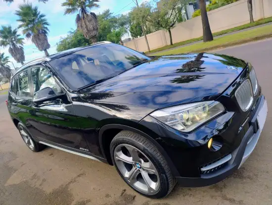 BMW-X1-2.0 16V TURBO GASOLINA SDRIVE20I 4P AUTOMÁTICO BMW-X1-2013