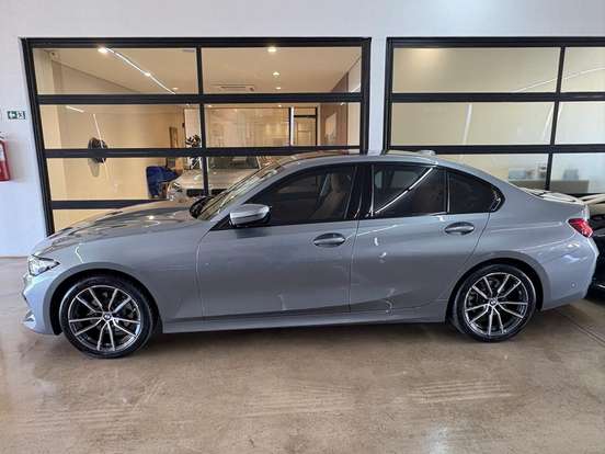 BMW-320i-2.0 16V TURBO FLEX SPORT GP AUTOMÁTICO BMW-320i-2022