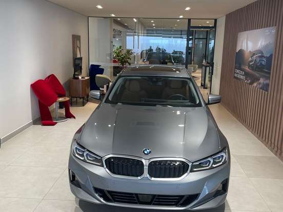 BMW-320i-2.0 16V TURBO FLEX SPORT GP AUTOMÁTICO BMW-320i-2022